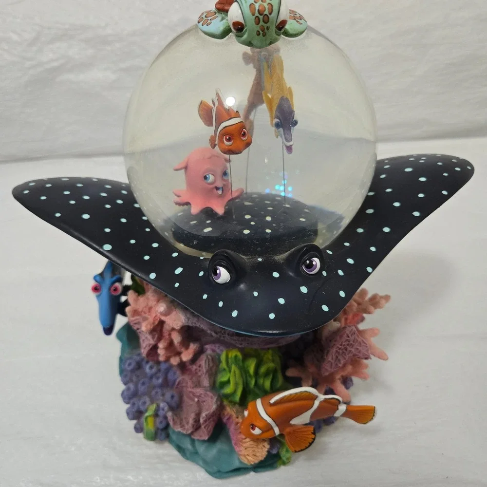 Disney Pixar Finding Nemo Over The Waves Coral Reef Snow Globe Music Box